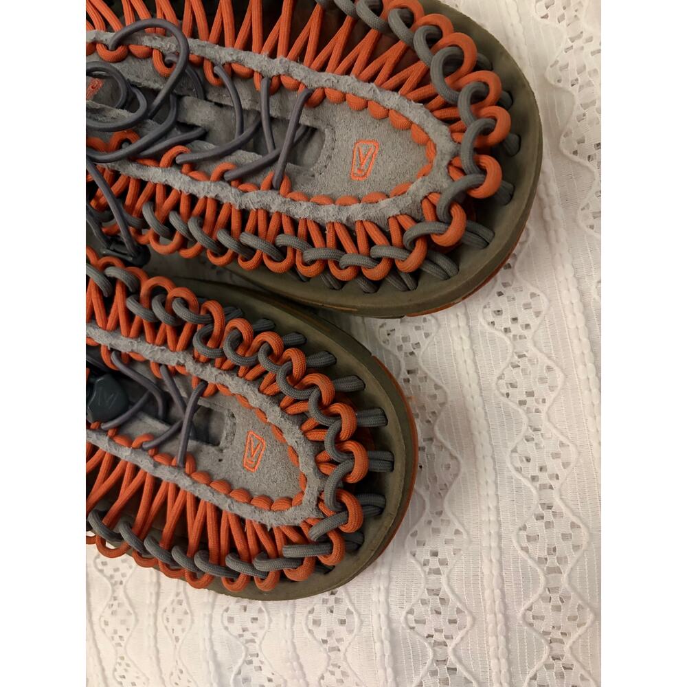 KEEN UNEEK Gray Orange Cord Sandals Shoes Men's 9.5 Women's 11 Hiking - Picture 2 of 8